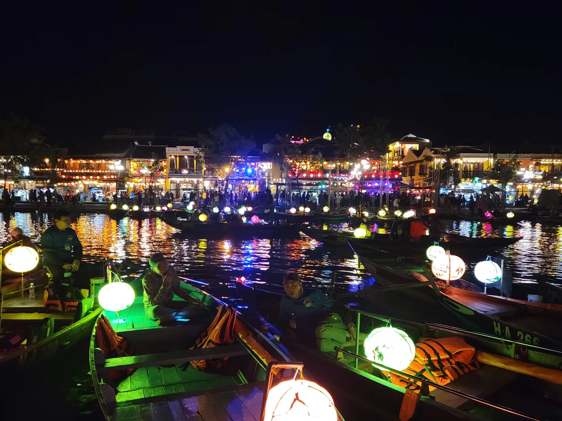 Hoi An Christmas Eve